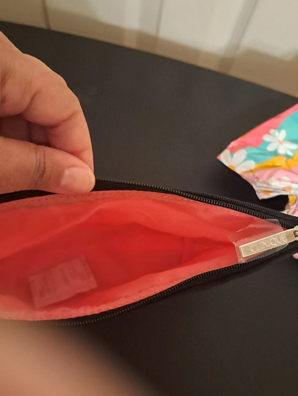 kate spade stylish red
